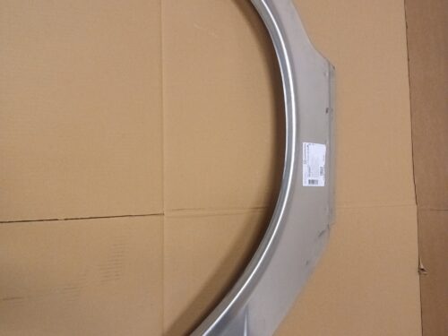 Mercedes-Benz W123/S123/C123 tagumine vasak tiivakaare remontplekk 3010147