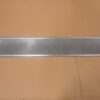 Mercedes-Benz W123/S123 juhiukse välimine rem plekk 3010175 (vasak ees)