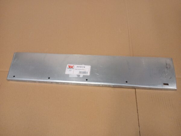 Mercedes-Benz W123/S123 taga parem välimise ukse rem plekk 3010178