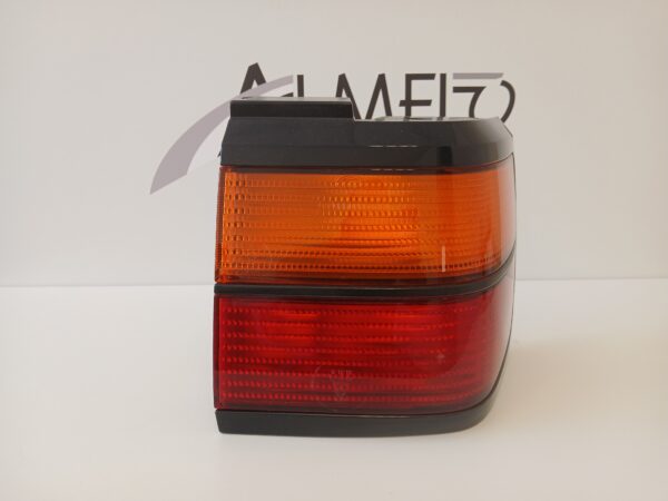 Volkswagen Passat B3 Hella parem tagatuli 9el133578-011