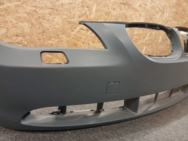 Bmw E60 03-07 esipõrkeraud/stange 0655574