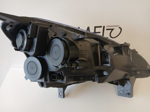 Citroen Berlingo 08- vasak esituli 0905961