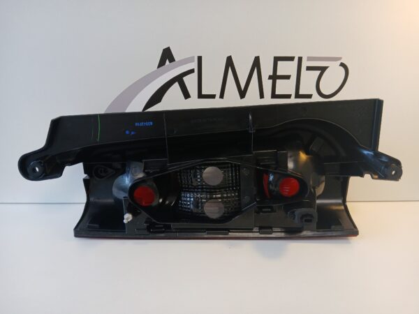Citroen Berlingo 12- parem tagatuli 2 ust 0906934