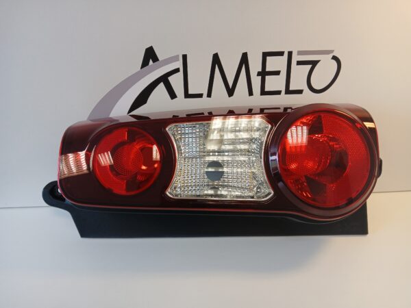 Citroen Berlingo 12- parem tagatuli 2 ust 0906934