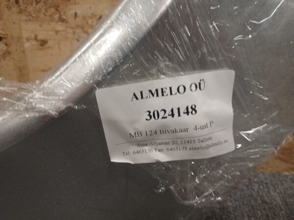 Mercedes-Benz W124 parem tagatiiva rem plekk 3024148