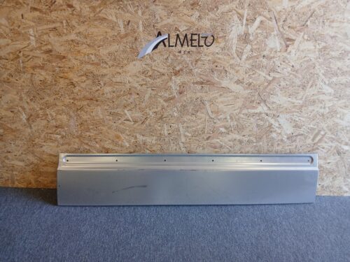 Mercedes-Benz Sprinter W906/Crafter parempoolse lükandukse välimise alaosa remontplekk 3077174