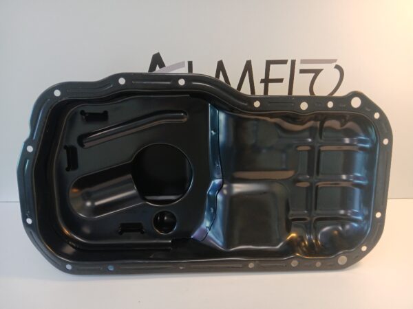 Mitsubishi Carisma 97- Karteri põhi 3225071