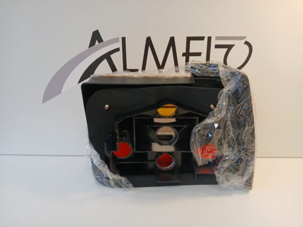 Volkswagen Jetta vasak tagatuli 84-91 5816939