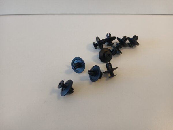 Plastikutüübel, keermega D 6,7 must B22092