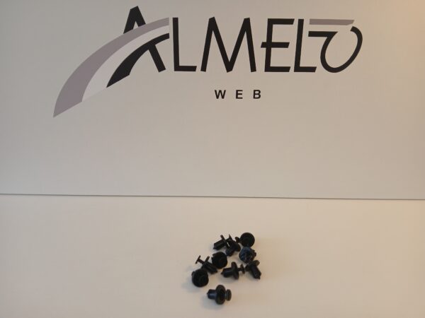 Plastikutüübel D 8 keermega must C10128